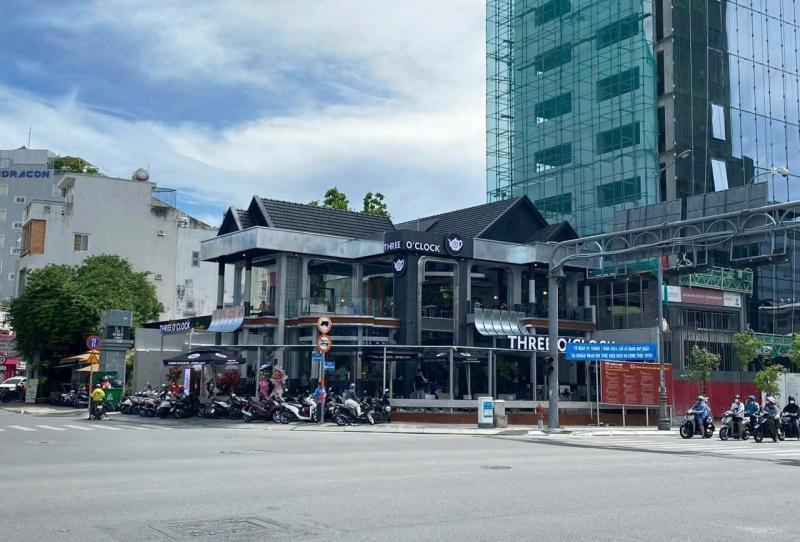 Bán biệt thự góc 2 mặt tiền đường Nguyễn Văn Trỗi quận Phú Nhuận