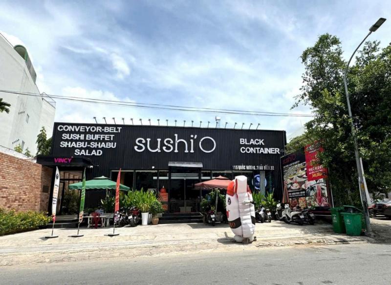 Bán nhà mặt tiền đường Quốc Hương trung tâm Thảo Điền Quận 2