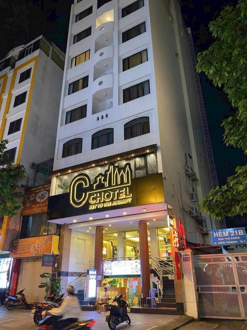 Bán tòa nhà khách sạn 2 MT đường Bùi Thị Xuân, DT: 8,1x17m 12 tầng sân thượng