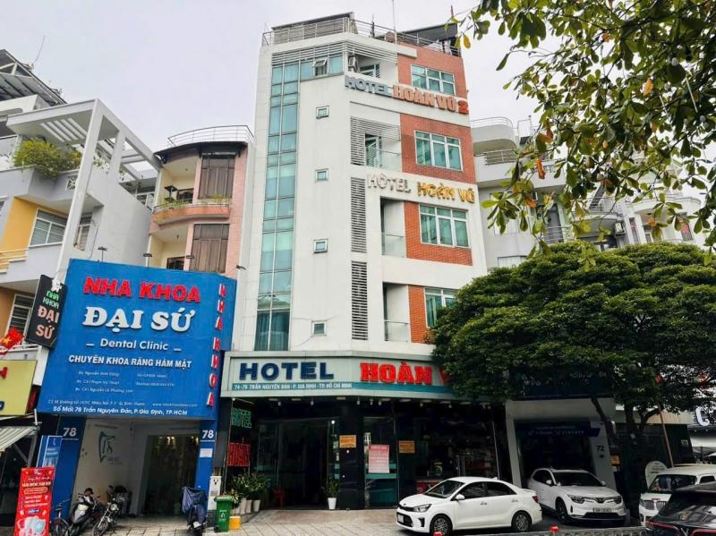 Bán tòa nhà khách sạn mặt tiền đường Trần Nguyên Đán