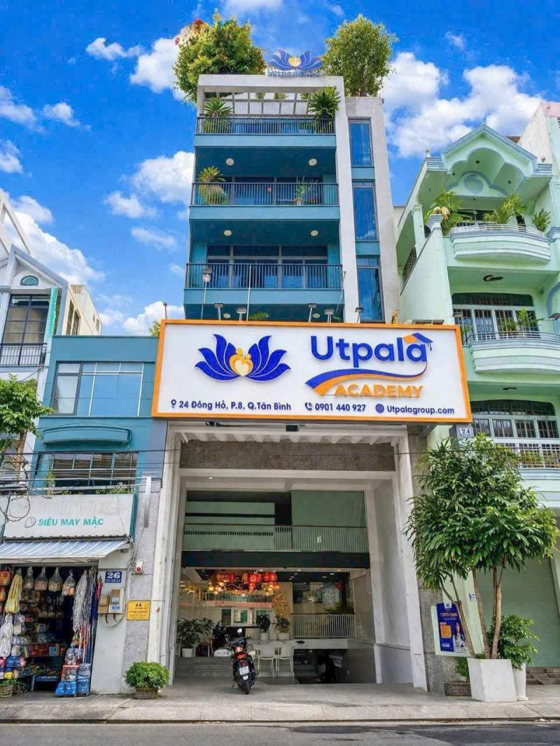 Bán tòa nhà mặt tiền 24 Đông Hồ diện tích: 7,6x27,7m (nở hậu: 11,6m) hầm 6 tầng