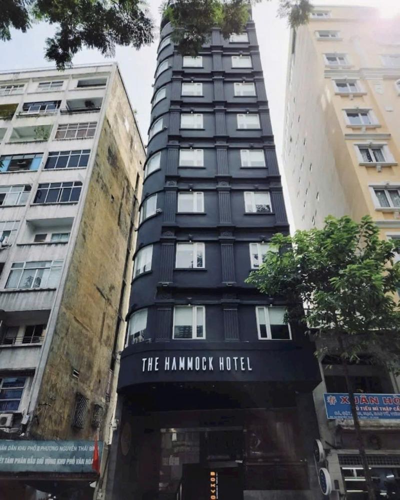 Bán tòa nhà mặt tiền 59-61 Nguyễn Thái Bình Quận 1