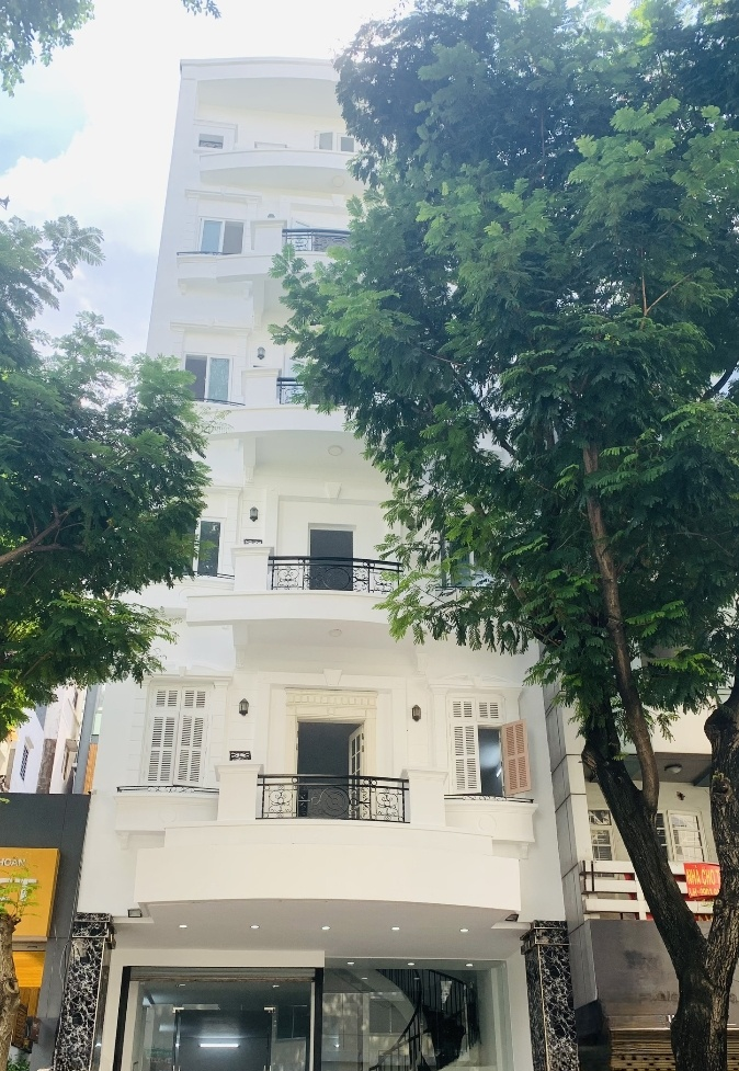 Cho thuê toà nhà mặt tiền đường Pasteur quận 1