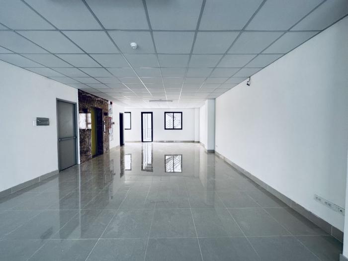 Cho thuê toà nhà mặt tiền quận 1, toà nhà mới đường trần khắc trân