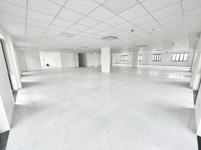 Cho thuê toà nhà mặt tiền đường quốc hương thảo điền