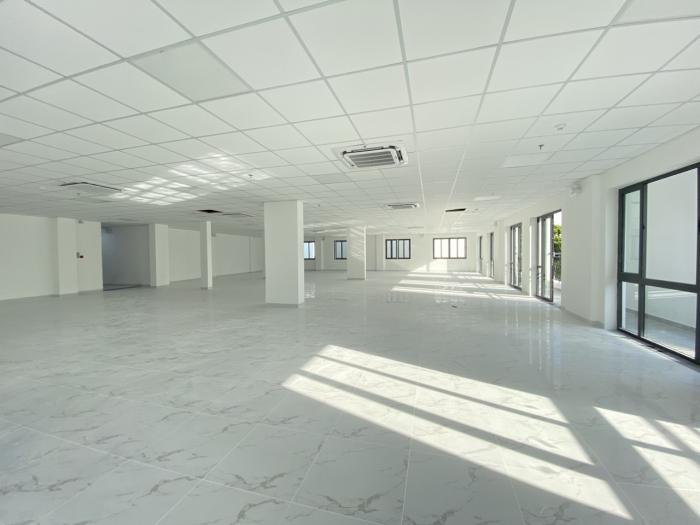 Cho thuê toà nhà mặt tiền đường quốc hương thảo điền