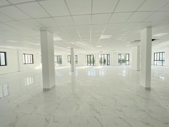 Cho thuê toà nhà mặt tiền đường quốc hương thảo điền