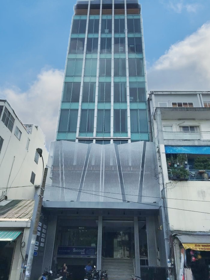 Cho thuê nhà nguyên căn mặt tiền đường Điện Biên Phủ