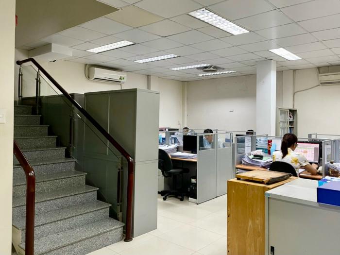 Cho thuê nhà mặt tiền đường Nguyễn Quý Cảnh