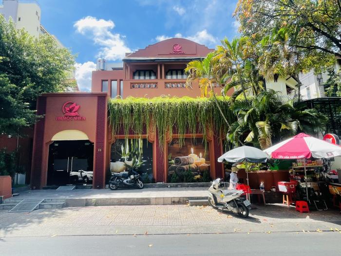 Cho thuê nhà nguyên căn mặt tiền đường Tú Xương