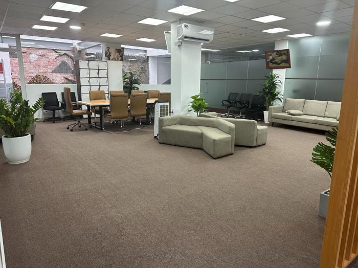 Cho thuê nhà nguyên căn mặt tiền đường Ngô Quyền