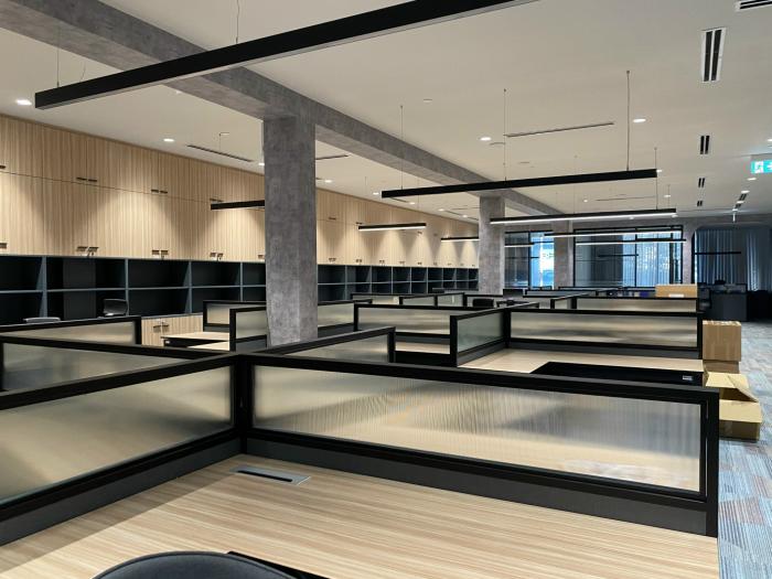 Cho thuê nhà 2 mặt tiền trước sau 38 Nguyễn Huệ và 69 Đồng Khởi