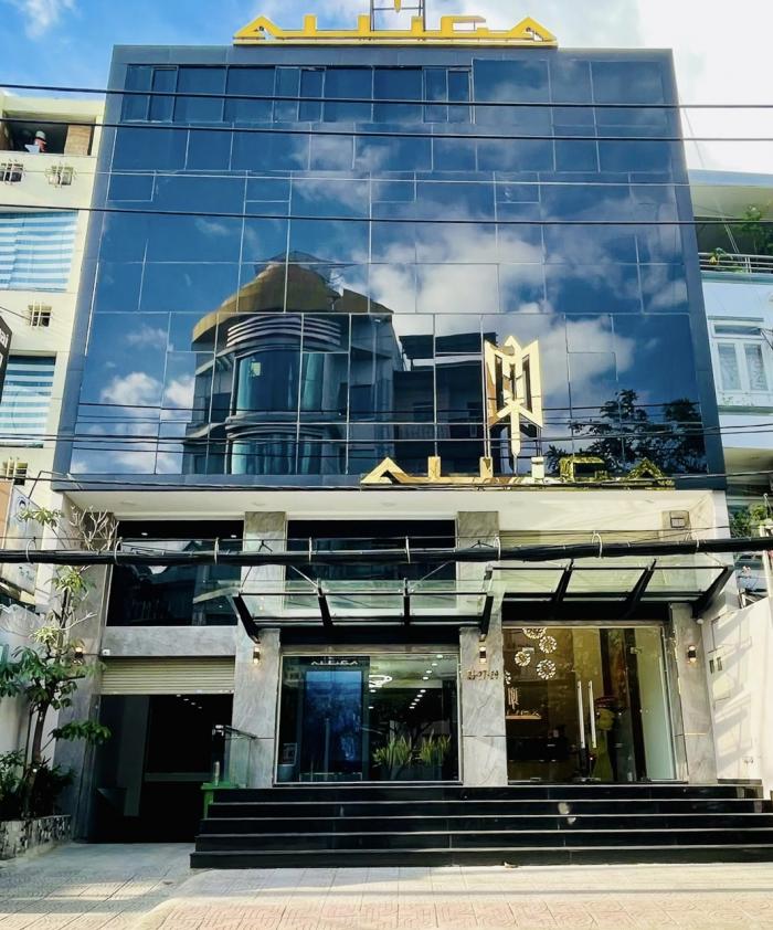 Cho thuê toà nhà mặt tiền đường D5