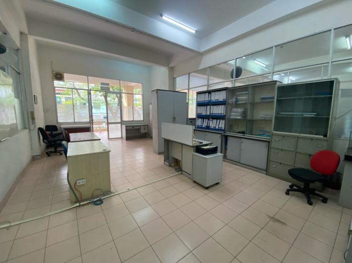 Cho thuê tòa nhà đường Ngô Tất Tố quận Bình Thạnh đối diện City Garden