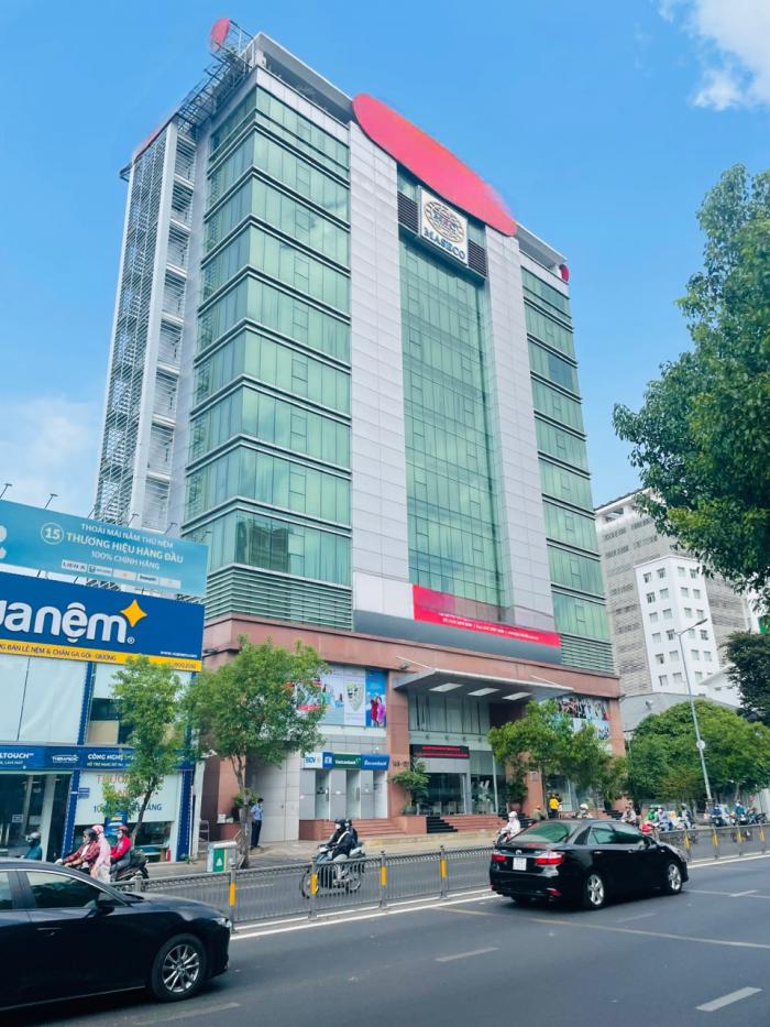 Cho thuê toà nhà văn phòng mặt tiền đường Nguyễn Văn Trỗi