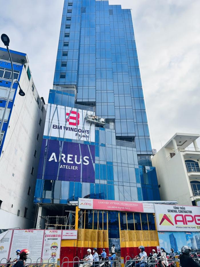 Cho thuê toà nhà siêu to mặt tiền đường Phan Đăng Lưu, cho thuê toà nhà quận phú nhuận