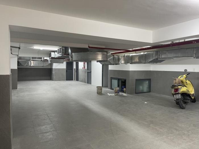 Cho thuê tòa nhà đường Nguyễn Văn Trỗi