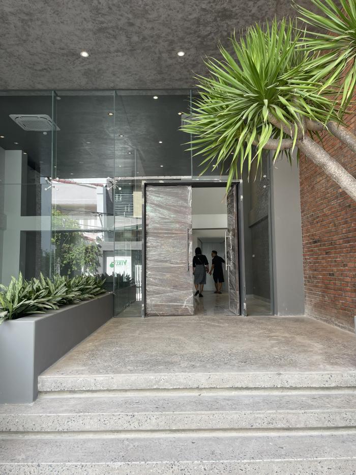 Cho thuê tòa nhà đường Nguyễn Văn Trỗi