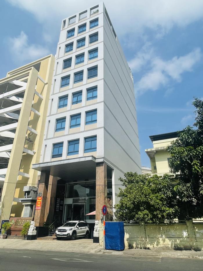 Cho thuê toà nhà đường Hoàng Việt