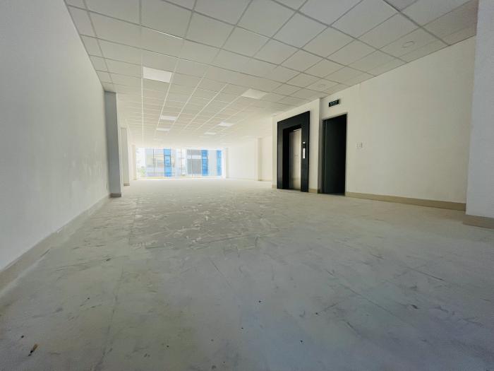 Cho thuê tòa nhà đường Bạch Đằng