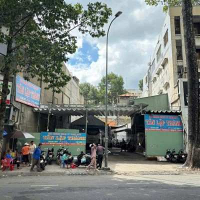 Bán đất mặt tiền đường Hùng Vương Quận 5