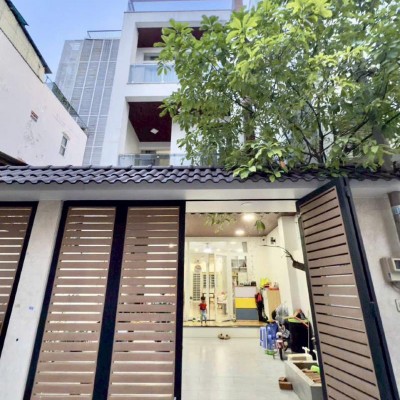 Bán nhà 2 mặt tiền hẻm xe hơi khu Sân Bay đường Bạch Đằng quận Tân Bình