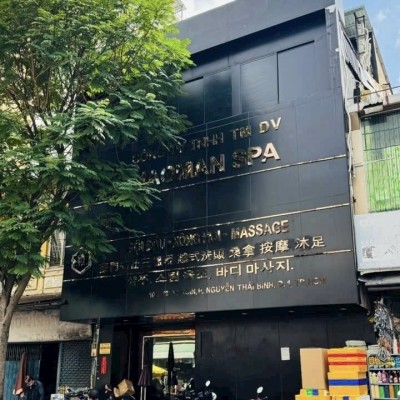 Bán nhà mặt tiền 10-12 đường Yersin Quận 1