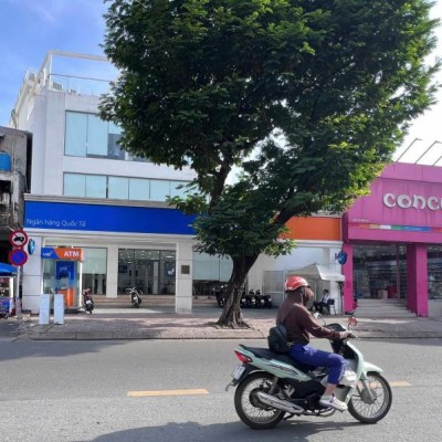 Bán nhà mặt tiền đường Lê Văn Sỹ Quận 3