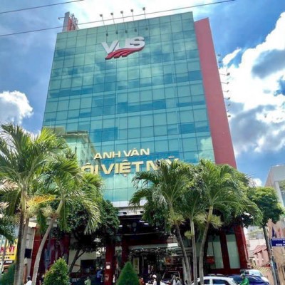 Bán tòa nhà 2 mặt tiền đường Phan Xích Long diện tích: 21x26m hầm 10 tầng