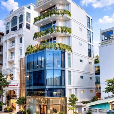 Bán tòa nhà góc 2 mặt tiền Trần Nhật Duật Quận 1