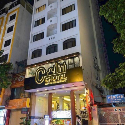 Bán tòa nhà khách sạn 2 MT đường Bùi Thị Xuân, DT: 8,1x17m 12 tầng sân thượng