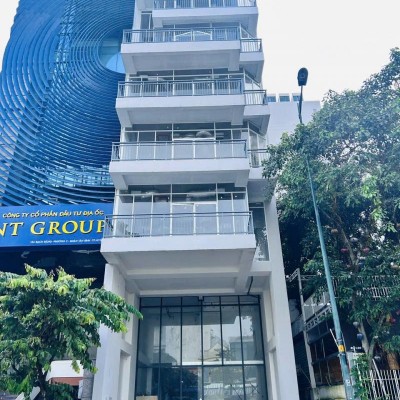 Bán tòa nhà mặt tiền 132 Bạch Đằng quận Tân Bình