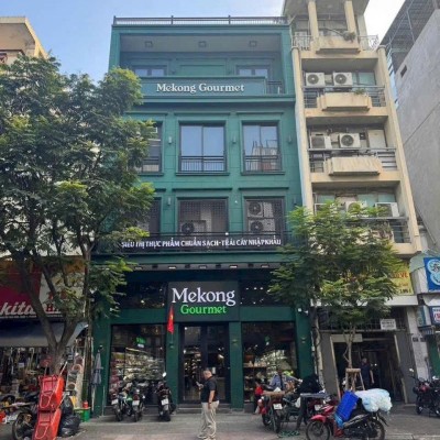 Bán tòa nhà mặt tiền 71B–73 Calmette Quận 1