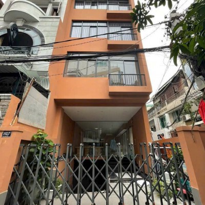 Bán tòa nhà mặt tiền đường Nguyễn Đình Chiểu Quận 1