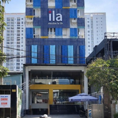 Bán tòa nhà mặt tiền đường Phan Văn Hớn diện tích: 10x30m hầm 7 tầng sân thượng