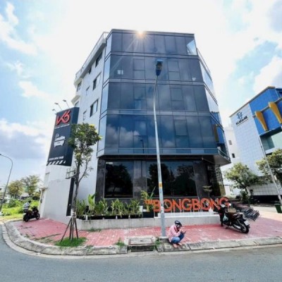 Bán tòa nhà mặt tiền đường số 11 KDC Kim Sơn, diện tích: 7,7x19m hầm 5 tầng