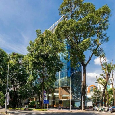 Bán tòa nhà MT 144 Nguyễn Đình Chiểu, DT: 11x41m (nở hậu chữ L 13m) hầm 6 lầu