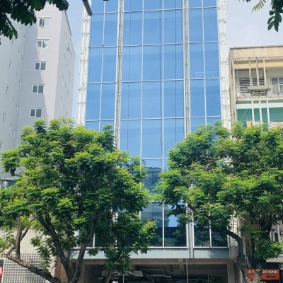 Cho thuê toà nhà quận 1, toà nhà mặt tiền 24 Nguyễn Thị Nghĩa