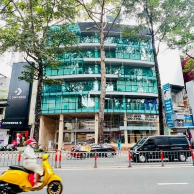 Cho thuê toà nhà mặt tiền 140-150 đường 3/2 quận 10