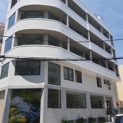 Cho thuê tòa nhà 2 mặt tiền đường C18 khu k300 tân bình