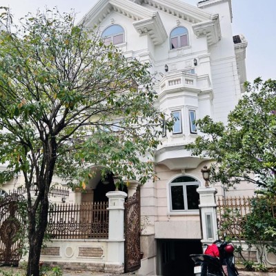 Cho thuê nhà mặt tiền đường số 8 khu Cityland Garden Hills kế bên siêu thị Emart gần Phạm Văn Đồng