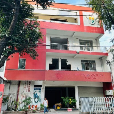 Cho thuê nhà mặt tiền đường Nguyễn Thái Bình