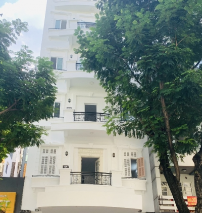Cho thuê toà nhà mặt tiền đường Pasteur quận 1
