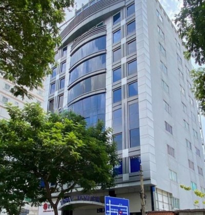 Cho thuê toà nhà văn phòng mặt tiền đường Phó Đức Chính quận 1