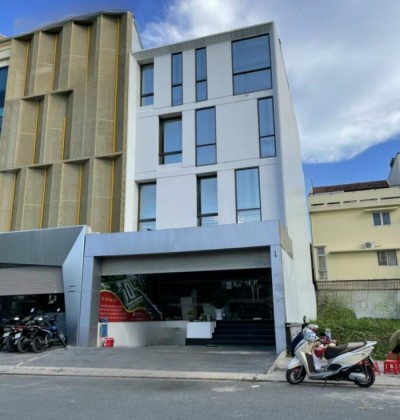 Cho thuê tòa nhà mặt tiền lương định của quận 2