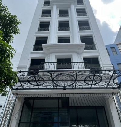 Cho thuê tòa nhà mặt tiền đường cao thắng quận 3