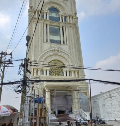 Cho thuê toà nhà mặt tiền đường nơ trang long