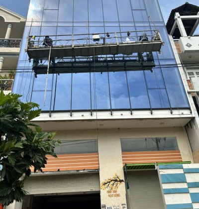 Cho thuê tòa nhà mới mặt tiền đường khu quang trung gò vấp