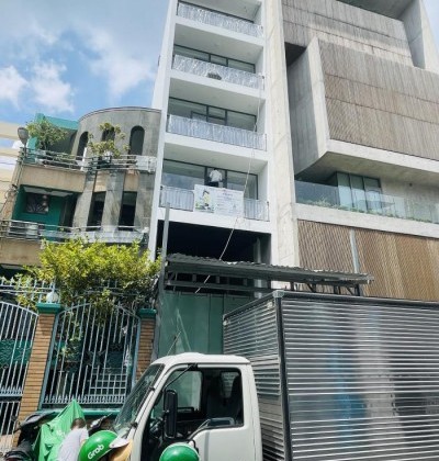 Cho thuê tòa nhà đường Tân Canh