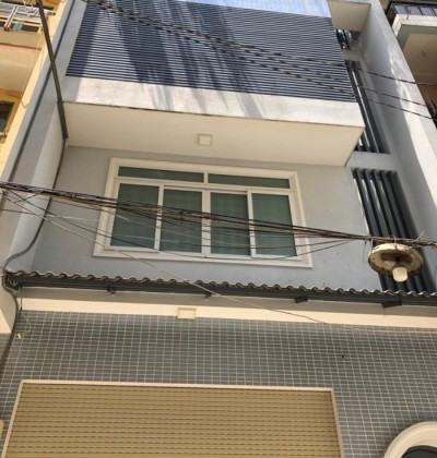 Cho thuê nhà nguyên căn mặt tiền đường Đặng Dung